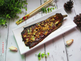 12、蒜蓉烤茄子,蒜香扑鼻,软嫩可口的烤茄子,赶紧来试试