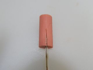 23、腰带炒饭便当盒「14」,像这样切下去，切透，旋转一下在切。像切蛋糕一样。