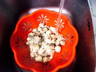 10、大盘鸡,洗干净备用