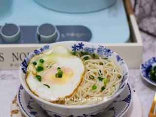 11、鸡蛋面,成品图