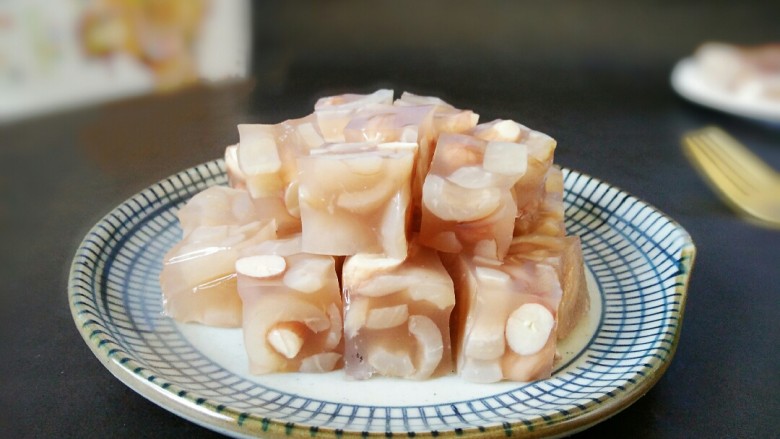 猪年花生猪皮冻