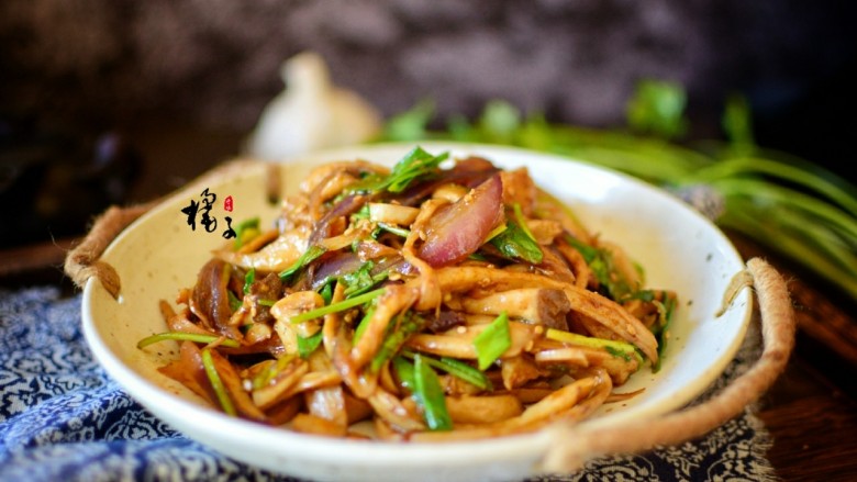 手撕蚝油杏鲍菇