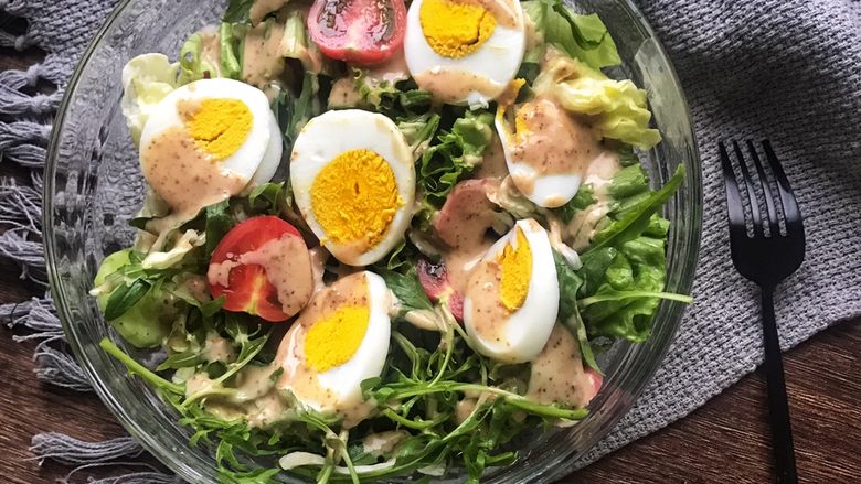 鸡蛋蔬菜沙拉