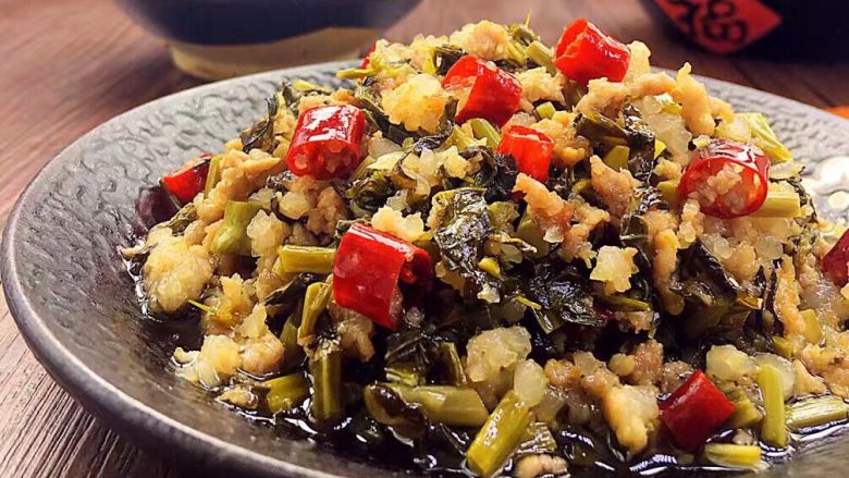 酸菜炒肉末附上酸菜制作方法