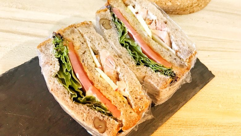 超美味全麦三明治