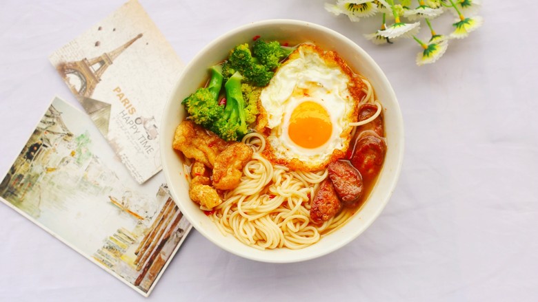 好吃到哭的灵魂酸汤面吃一次就会爱上