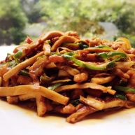 香辣豆腐干炒肉丝