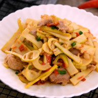 鲜竹笋小炒肉让春天变得可口美味