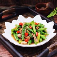 芦笋炒肉