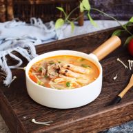 番茄金针菇肥牛卷