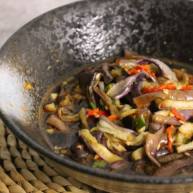 手撕茄子蒸的实在太好吃香软吃不腻