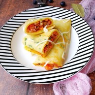 宝宝辅食—三丝香葱鸡蛋卷饼