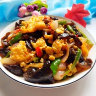 鱼香鸡蛋内附鱼香汁的调制