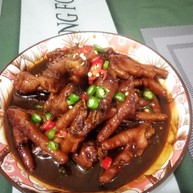 红烧鸡爪