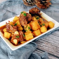 排骨烧山药电饭煲版