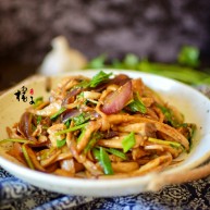 手撕蚝油杏鲍菇