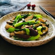 香菇炒油菜