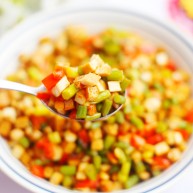 超下饭神器蒜苔香干粒