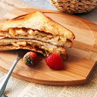 早餐香蕉三明治