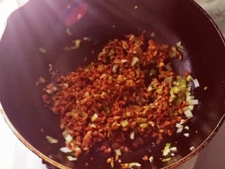 11、酱爆肉沫茄子,加葱姜蒜沫，