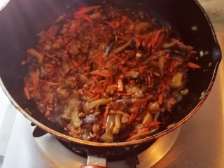 14、酱爆肉沫茄子,加炒好的茄子