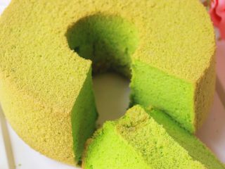 28、低糖少油菠菜戚风,成品图