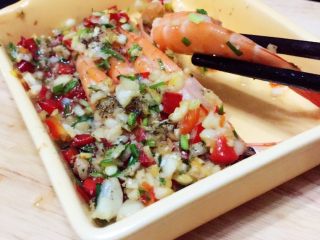 12、蒜蓉烤虾,是不是很诱人。