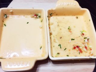 13、蒜蓉烤虾,一上桌瞬间光盘，就差舔盘了。