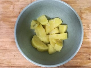 12、超满足便当（5）,土豆蒸到可以用筷子轻易扎烂