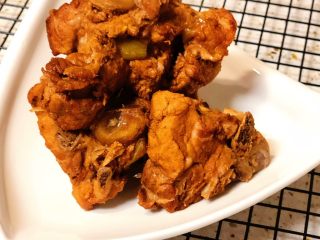 6、简易版炖排骨（懒人排骨）,我这次用的脊骨，排骨也是同样的做法！特别简单，特别好吃????