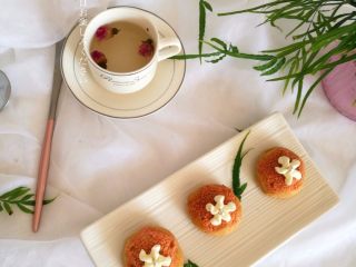 20、樱花泡芙,下午茶时光，来一杯玫瑰茶，再来一口奶油泡芙