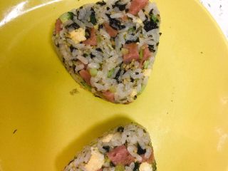 11、饭团????,用模具做成造型