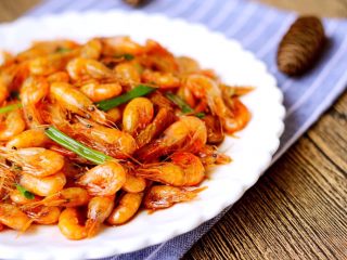 13、油爆小河虾,成品。