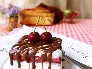 16、棉花糖酸奶冰淇淋蛋糕,成品1