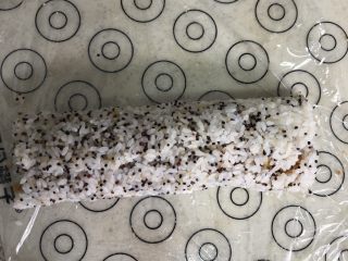 17、KFC握的大饭团,切去边边不齐的地方