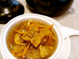 17、虫草花煲排骨,成品图