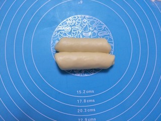 13、超级松软的萌面包,下面也是收到中间。