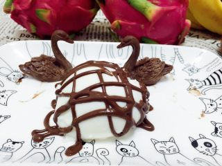 17、奶球布丁????,浇上巧克力酱就看不出来了反正要吃掉的吼吼