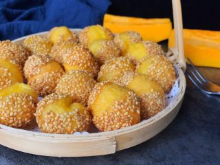 14、南瓜开口小麻薯,特别好吃哦,又香又糯又甜而不腻