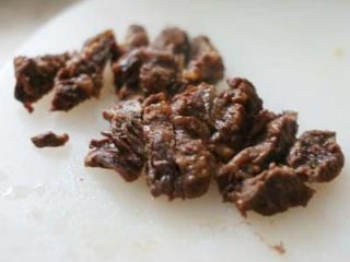 10、红烧牛肉面,切小块