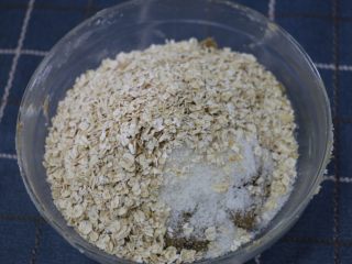 10、红茶燕麦椰丝球,加入燕麦片