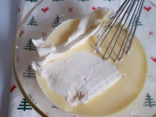 12、抹茶提拉米苏,然后加入马斯卡彭奶酪