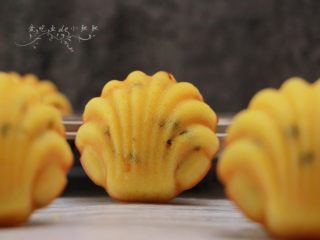 21、百香果柠檬玛德琳,成品