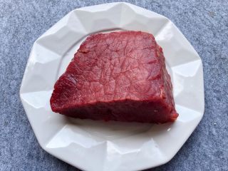 1、咖喱牛肉,牛肉500g