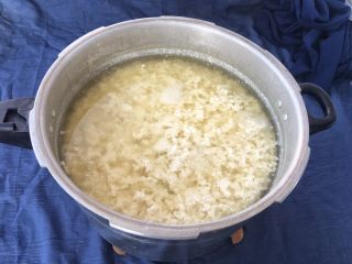 18、手工自制豆腐～纯天然无添加,水清就不要再加胆巴水了！再添加胆巴豆腐就会变老哦！