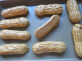 12、#不一样的泡芙@#闪电泡芙,取出待凉