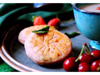 7、杂粮米糊（豆浆机版）,配上先烙的油渣茴香馅饼