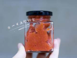 7、山楂酱&山楂糕&果丹皮 宝宝辅食，健胃消食,用来抹面包，做三明治，拌沙拉都可以。