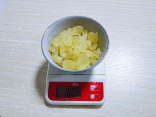 6、#儿时的记忆#冰糖葫芦,冰糖:最好用这种老冰糖，而且不要块太大的。