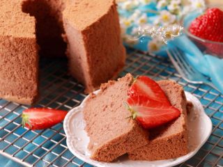 28、可可戚风蛋糕,成品图